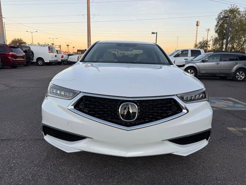 Used 2020 Acura TLX image 3