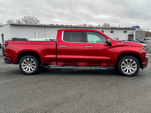 Used 2021 Chevrolet Silverado 1500 High Country w/ Technology Package image 2