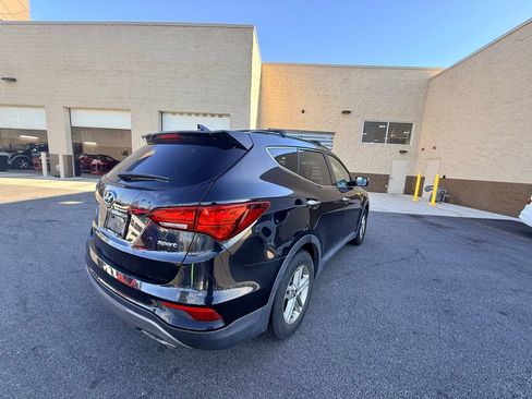 Used 2017 Hyundai Santa Fe Sport w/ 2.4L Value Package 06 image 7