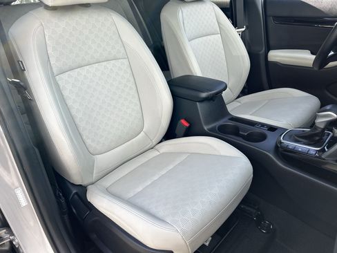 Used 2022 Kia Seltos SX w/ Sunroof Package AWD/4WD image 8