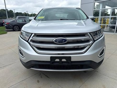 Used 2016 Ford Edge SEL w/ Equipment Group 201A AWD/4WD image 2