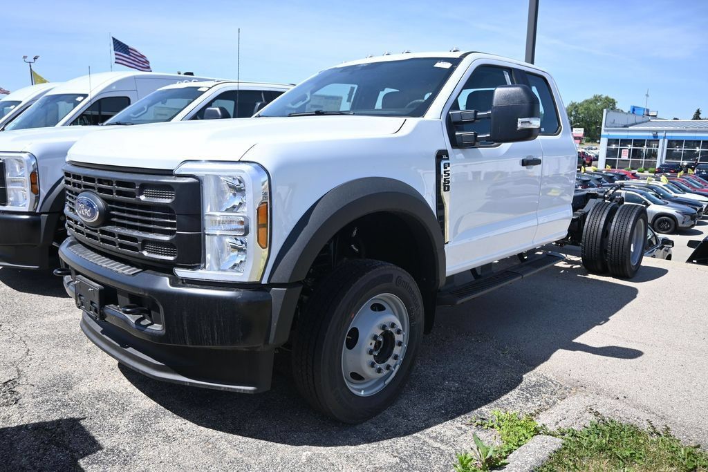 New 2026 Ford F550 4x4 Supercab Super Duty image 5