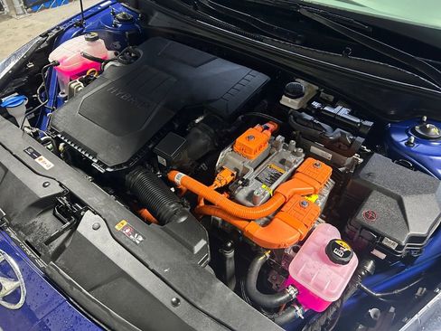 Used 2023 Hyundai Elantra Blue w/ Cargo Package image 30