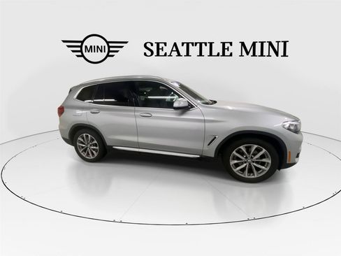 Used 2019 BMW X3 sDrive30i w/ Driving Assistance Package RWD image 12