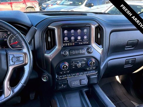 Used 2020 Chevrolet Silverado 1500 High Country image 10