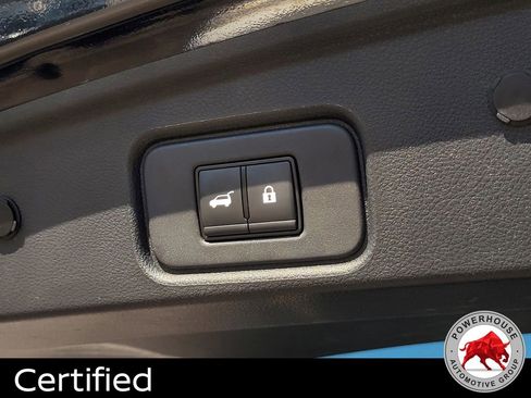 Used 2024 Nissan Pathfinder SL w/ SL Premium Package FWD image 14