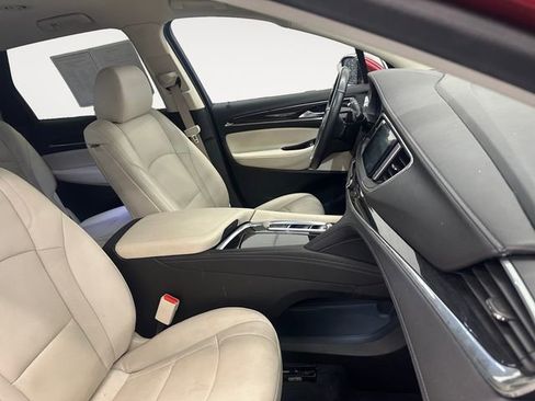 Used 2023 Buick Enclave Essence w/ Sport Touring Edition FWD image 15