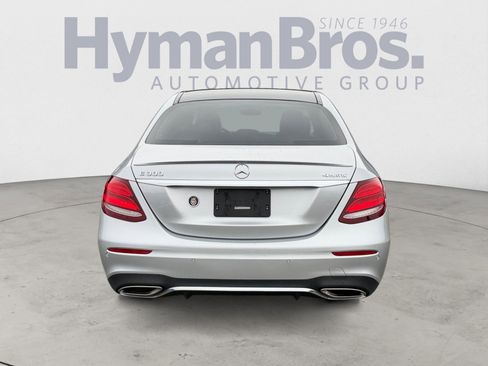 Used 2019 Mercedes-Benz E 300 E 300 4Matic | AMG, Pano Roof image 4