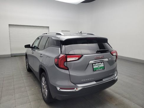 Used 2023 GMC Terrain SLT image 5
