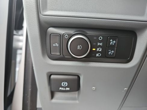 Used 2022 Ford F150 XLT w/ XTR Package image 24