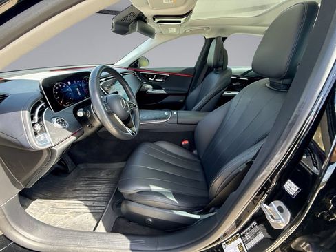 Used 2024 Mercedes-Benz E 350 4MATIC Sedan image 30