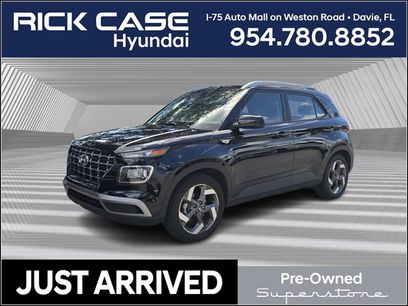 Used 2023 Hyundai Venue SEL w/ Cargo Package