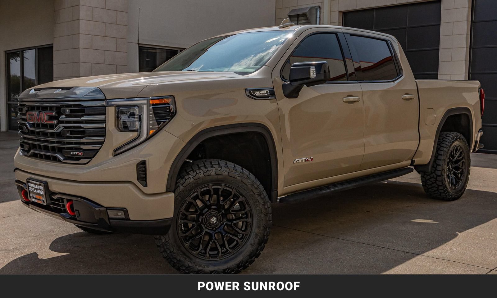 Used 2022 GMC Sierra 1500 AT4 w/ AT4 Preferred Package AWD/4WD image 5
