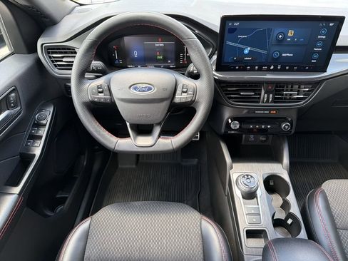 Used 2023 Ford Escape ST-Line w/ Tech Pack #1 FWD image 16