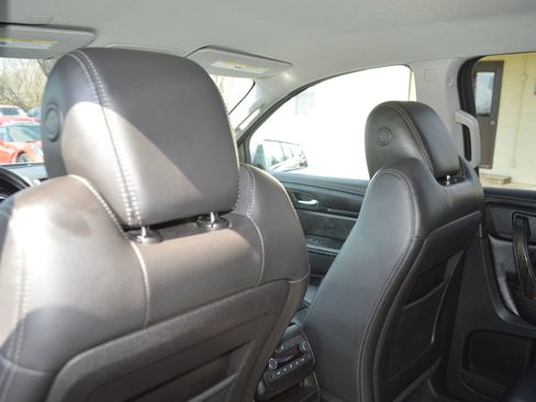 Used 2017 GMC Acadia Limited SLT AWD/4WD image 22