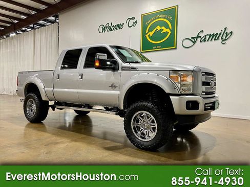 Used 2014 Ford F250 Platinum w/ FX4 Off-Road Package AWD/4WD image 1