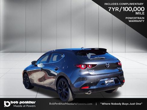 New 2026 MAZDA MAZDA3 Hatchback w/Premium Plus Pkg image 27