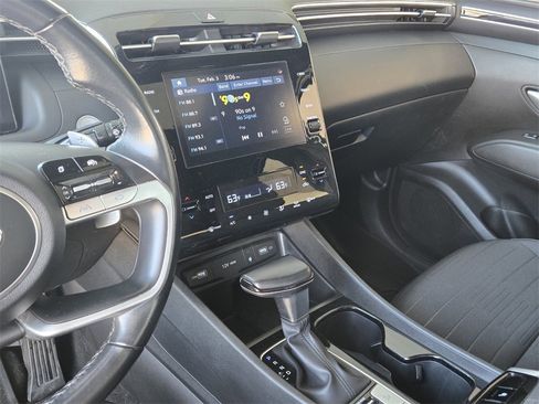 Used 2022 Hyundai Santa Cruz SEL Premium image 21