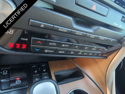 Certified 2022 Lexus RX 350 FWD w/ Premium Package image 19