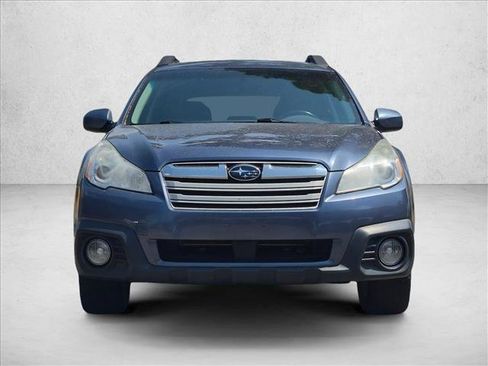 Used 2014 Subaru Outback 2.5i Premium AWD/4WD image 2