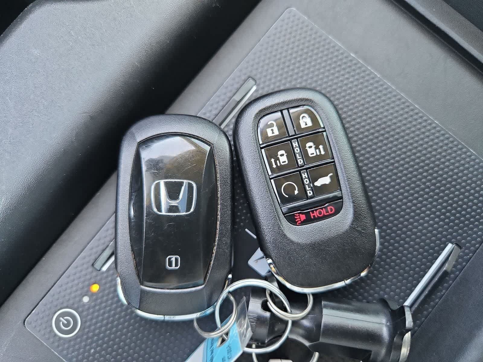 Used 2025 Honda Odyssey Elite image 35