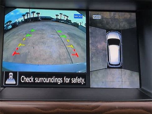 Used 2017 Nissan Pathfinder Platinum w/ Family Entertainment Package image 32