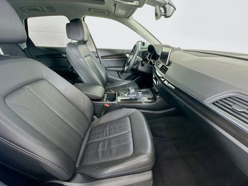 Used 2019 Audi Q5 2.0T Premium Plus w/ Premium Plus Package image 32