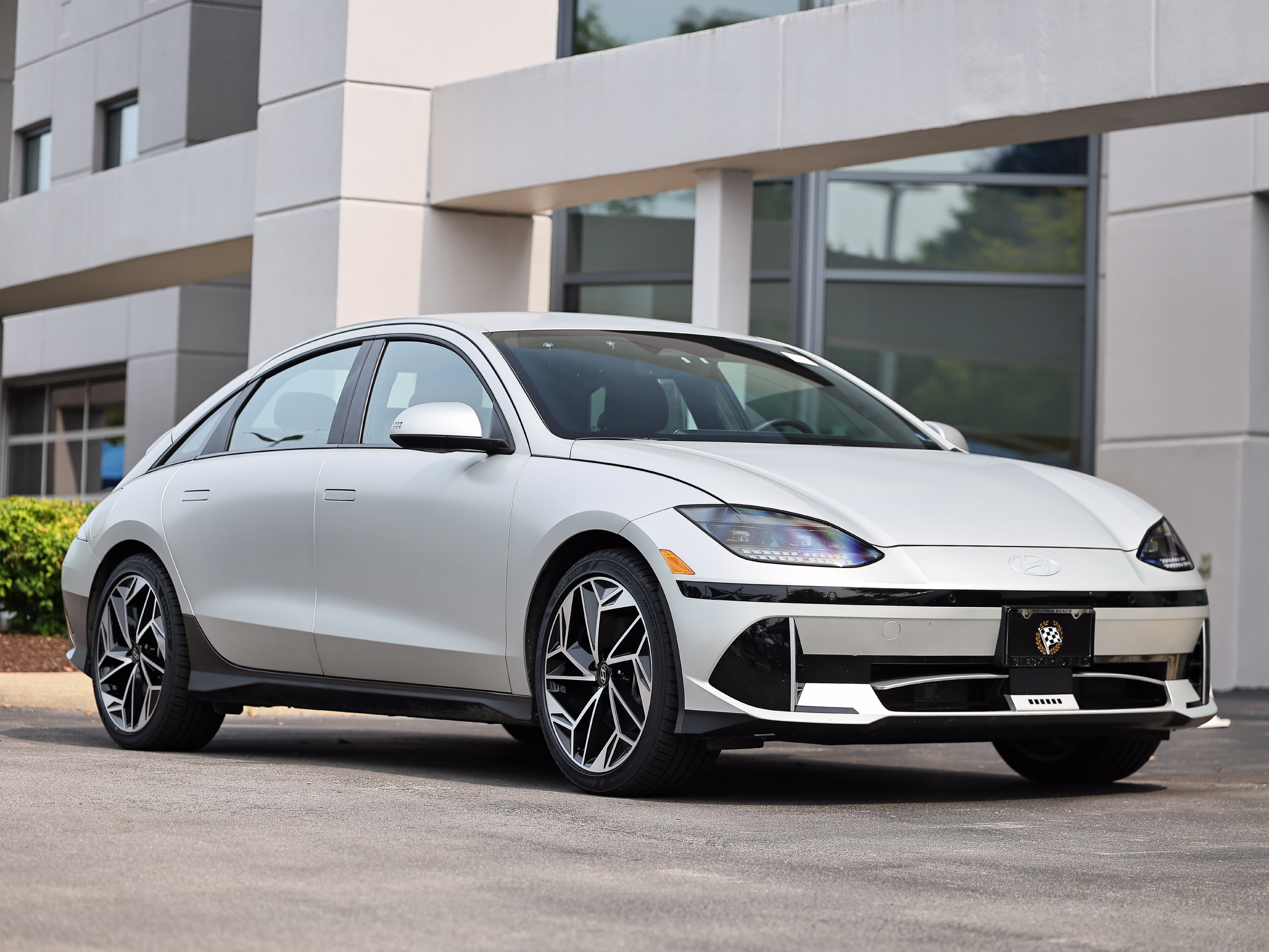 Used 2023 Hyundai Ioniq 6 SEL w/ Cargo Package RWD image 1