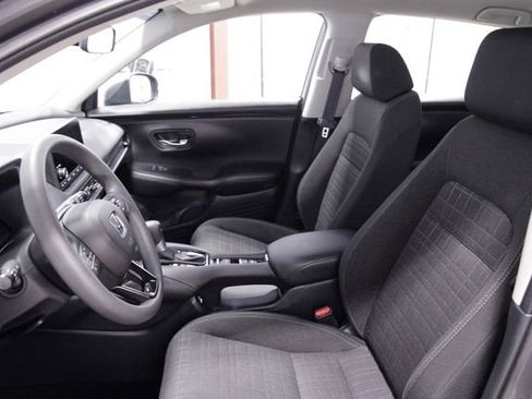 Certified 2023 Honda HR-V LX image 15