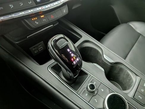 Used 2020 Cadillac XT4 Premium Luxury w/ Cold Weather Package image 23