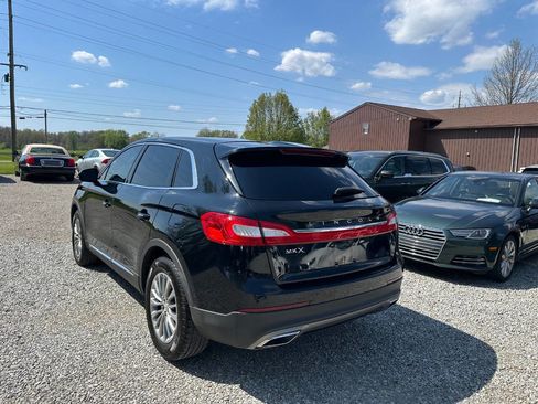 Used 2016 Lincoln MKX Select w/ Select Plus Package FWD image 7