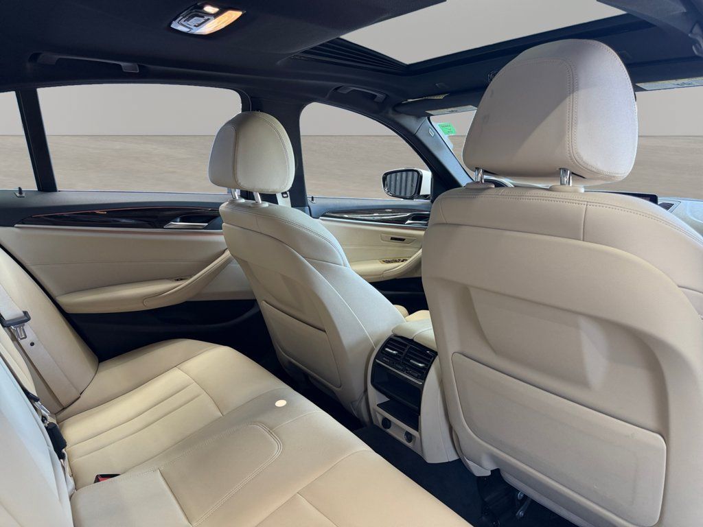 Used 2019 BMW 530i w/ Convenience Package RWD image 28