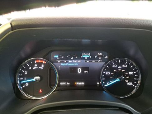 Used 2022 Ford F350 Lariat w/ Lariat Ultimate Package AWD/4WD image 8