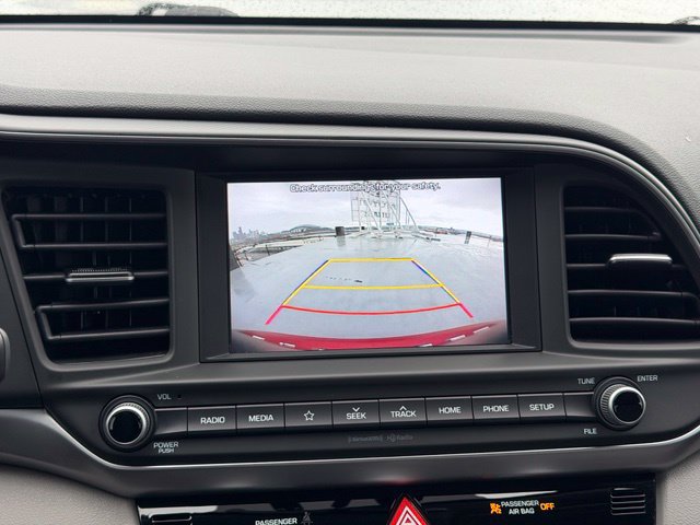 Used 2020 Hyundai Elantra SEL FWD image 15