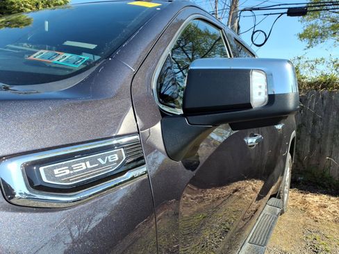 Used 2022 GMC Sierra 1500 Denali image 8