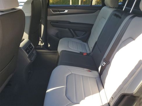 New 2026 Volkswagen Atlas Cross Sport SEL R-Line image 11