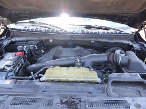 Used 2020 Ford Expedition Limited RWD image 12