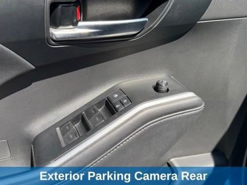 Used 2021 Toyota Highlander XSE AWD/4WD image 10