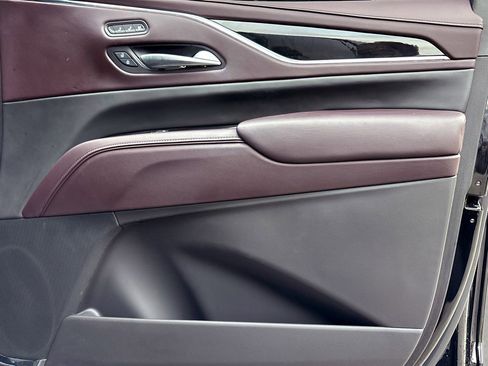 Certified 2024 Cadillac Escalade ESV Sport Platinum w/ LPO, ONYX Package image 15