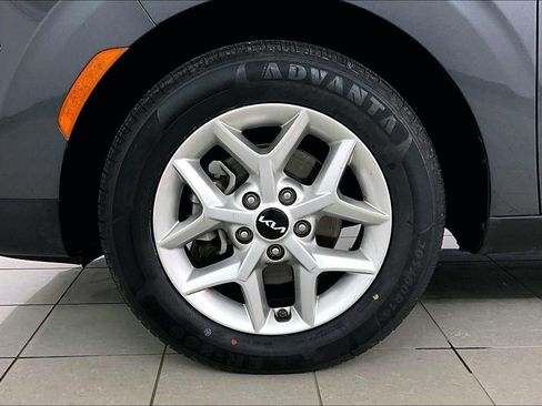 Used 2024 Kia Soul LX w/ Option Group 015 image 33