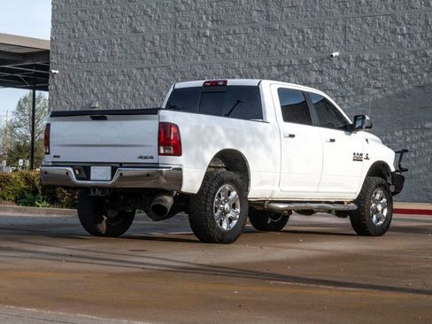 Used 2018 RAM 2500 SLT AWD/4WD image 92