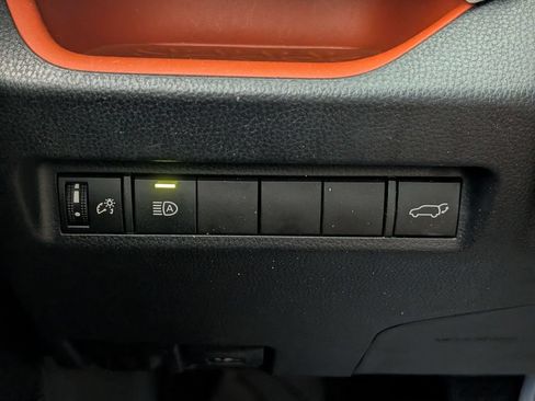 Used 2019 Toyota RAV4 Adventure w/ All Weather Liner Package AWD/4WD image 16