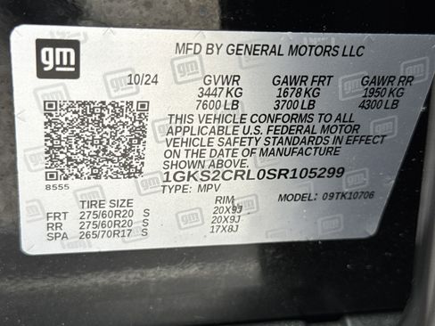 Used 2025 GMC Yukon AT4 w/ AT4 Premium Package image 38