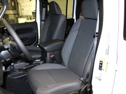 New 2026 Jeep Wrangler Unlimited Sport AWD/4WD image 22