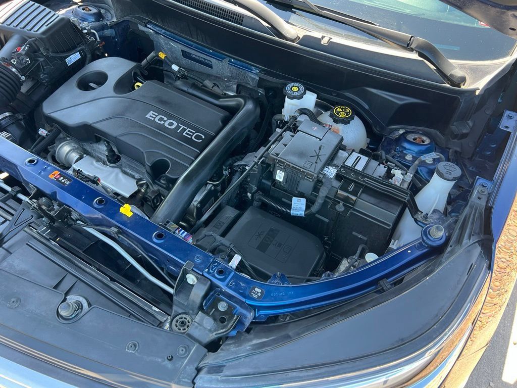Used 2022 Chevrolet Equinox LT FWD image 39
