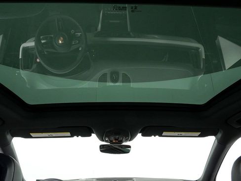 New 2026 Porsche Cayenne AWD image 21