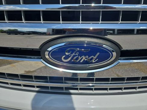 Used 2019 Ford F150 XLT w/ Equipment Group 302A Luxury RWD image 10