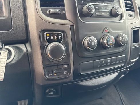 Used 2015 RAM 1500 Express AWD/4WD image 30