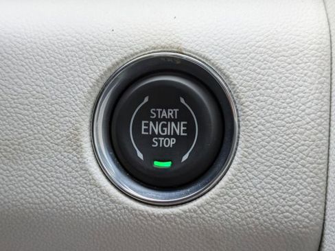 New 2026 GMC Acadia Denali w/ Super Cruise Package FWD image 30