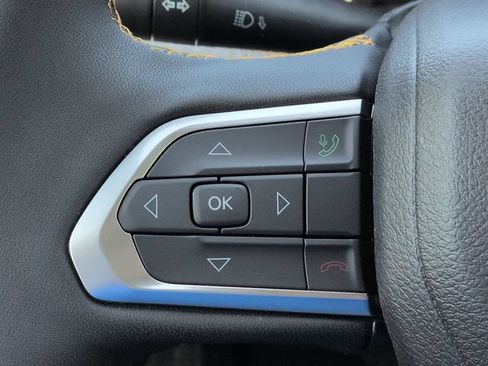New 2026 Jeep Compass Latitude AWD/4WD image 25